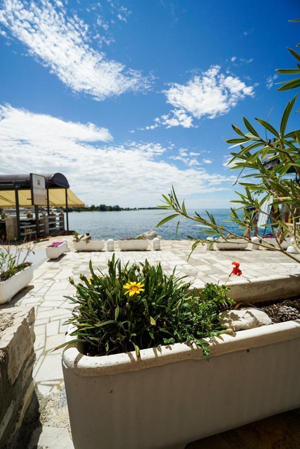 Sea view apartment Umag 1 Exterior foto